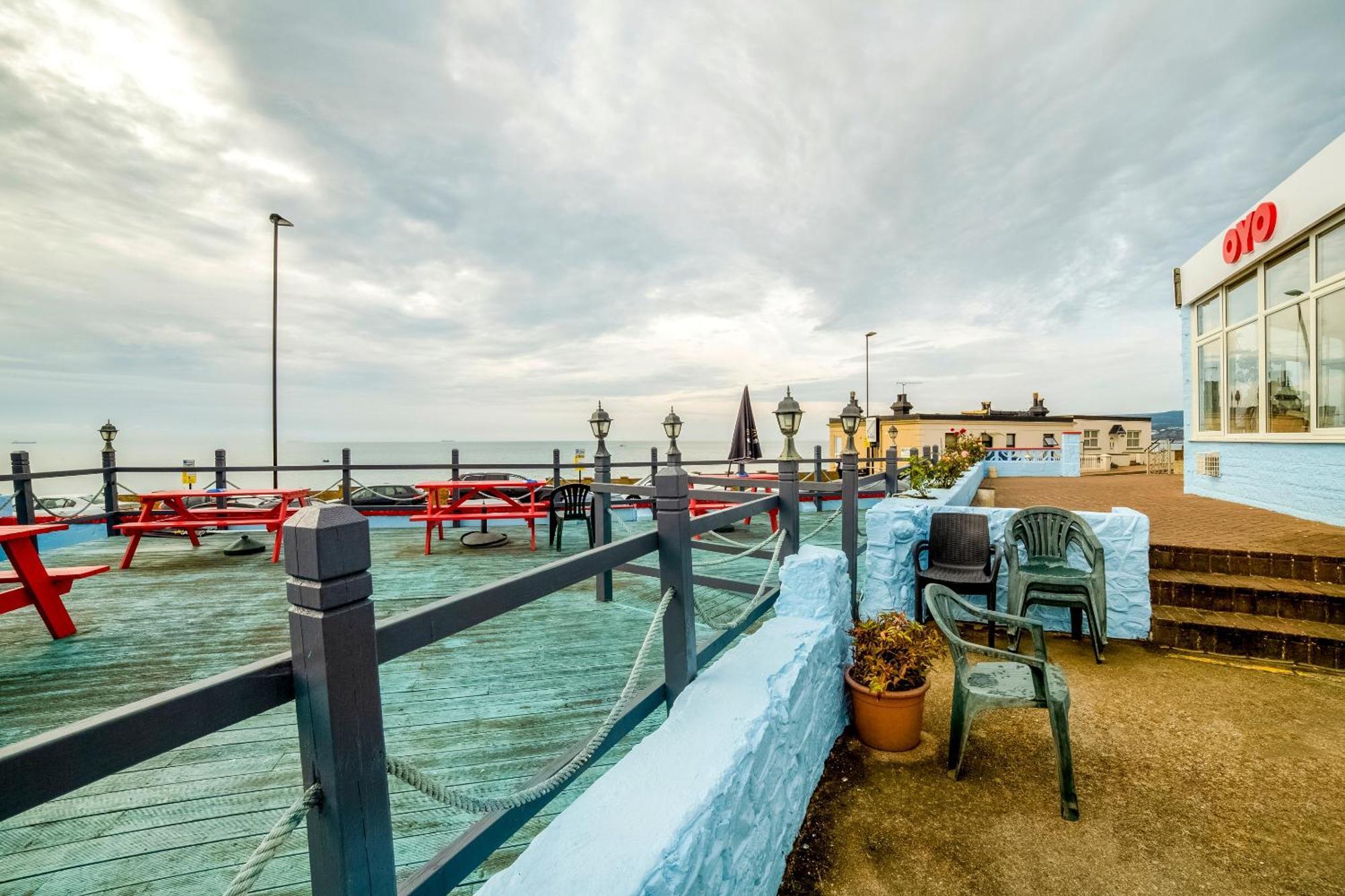 Marina Hotel Sandown Buitenkant foto