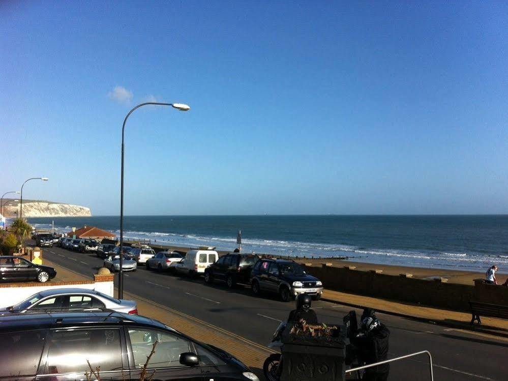 Marina Hotel Sandown Buitenkant foto